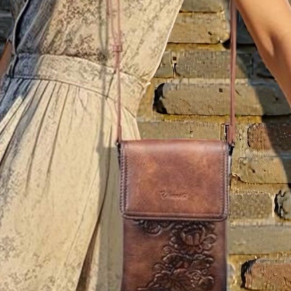 NWT Brown Crossbody Bag - Picture 3 of 11